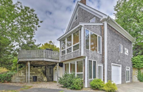 Charming Hyannis Home with Deck, 0 2 Mi to the Beach